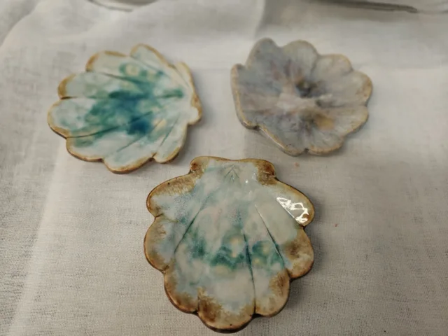 Ceramiczne formy w kształcie kwiatów — Kwiatowe miniatury